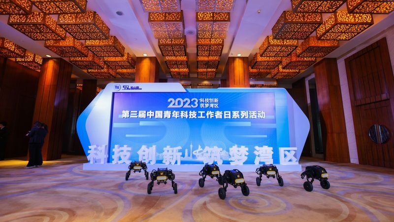 揭秘BI系统部署方案：十大关键因素与排名解析